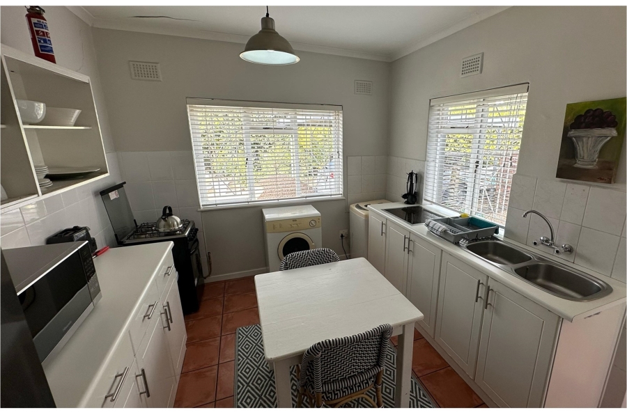 To Let 1 Bedroom Property for Rent in Hoog En Droog Western Cape